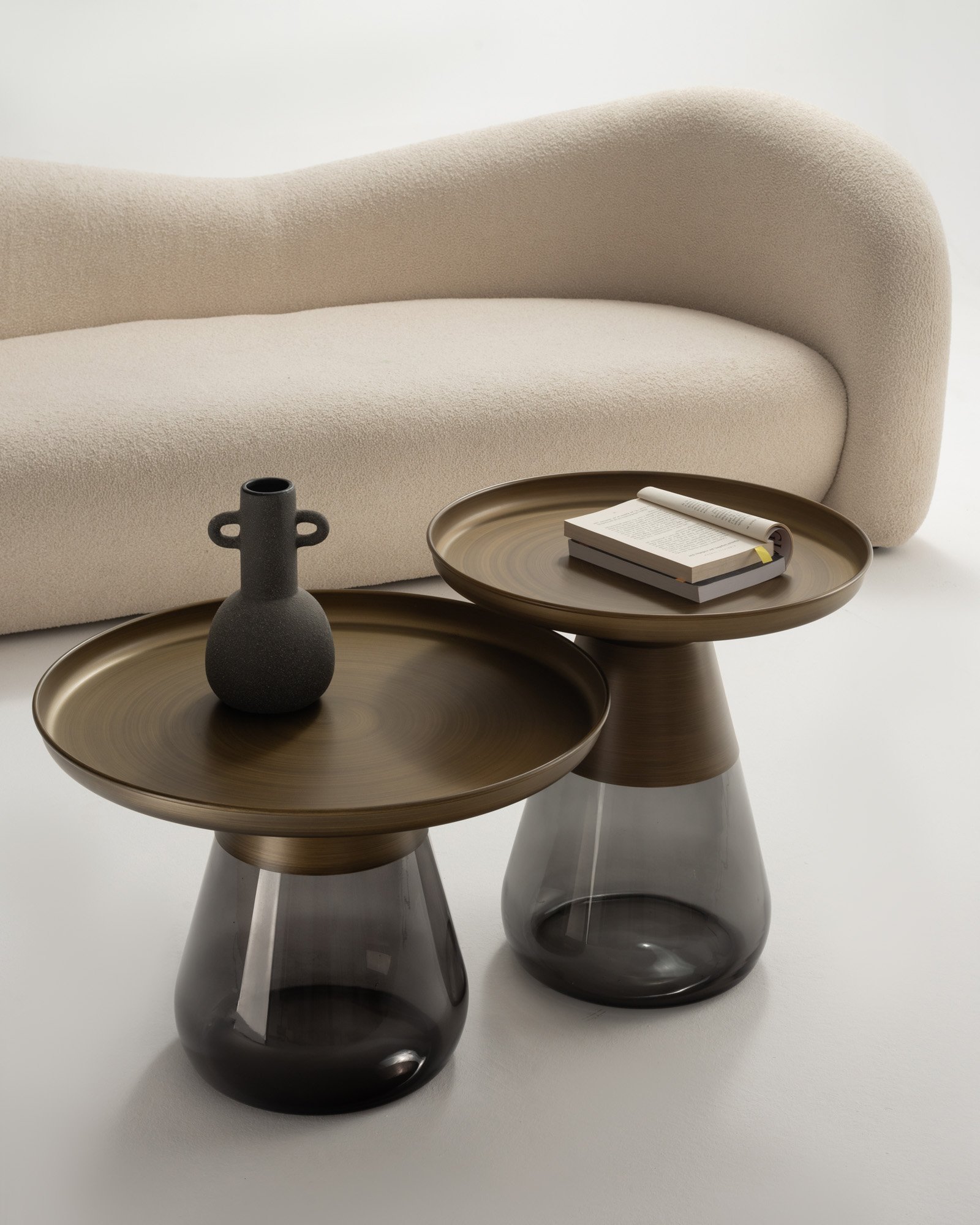 AMBER BRASS Table Thumbnail